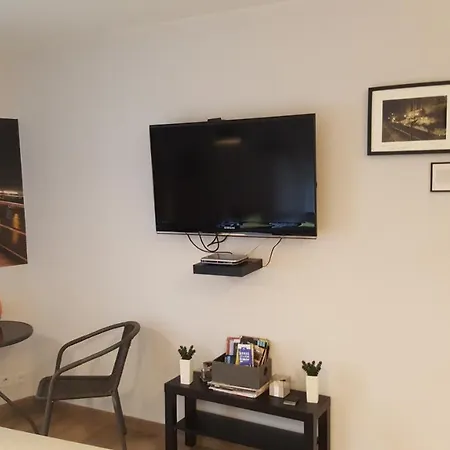 Nowoczesny Apartament Nad Wisla Krakow